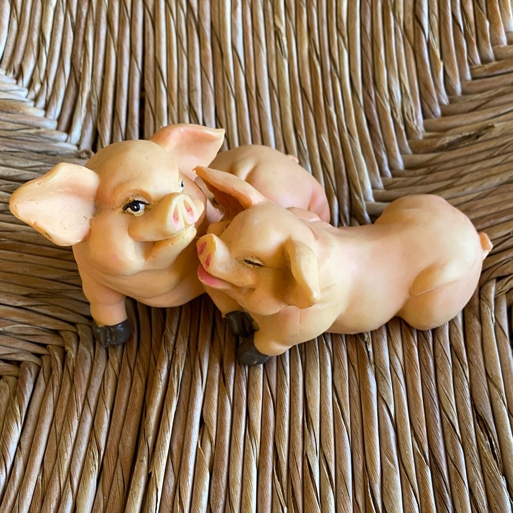 Cutest Pig Resin Figurines Made in Italy Vintage 1992